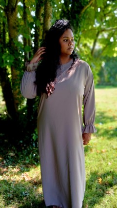 Robe Abaya manche volant